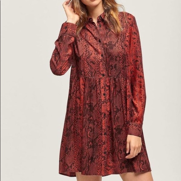 Stradivarius Red Snake Print Mini Shirt Dress Size Small - Picture 1 of 9